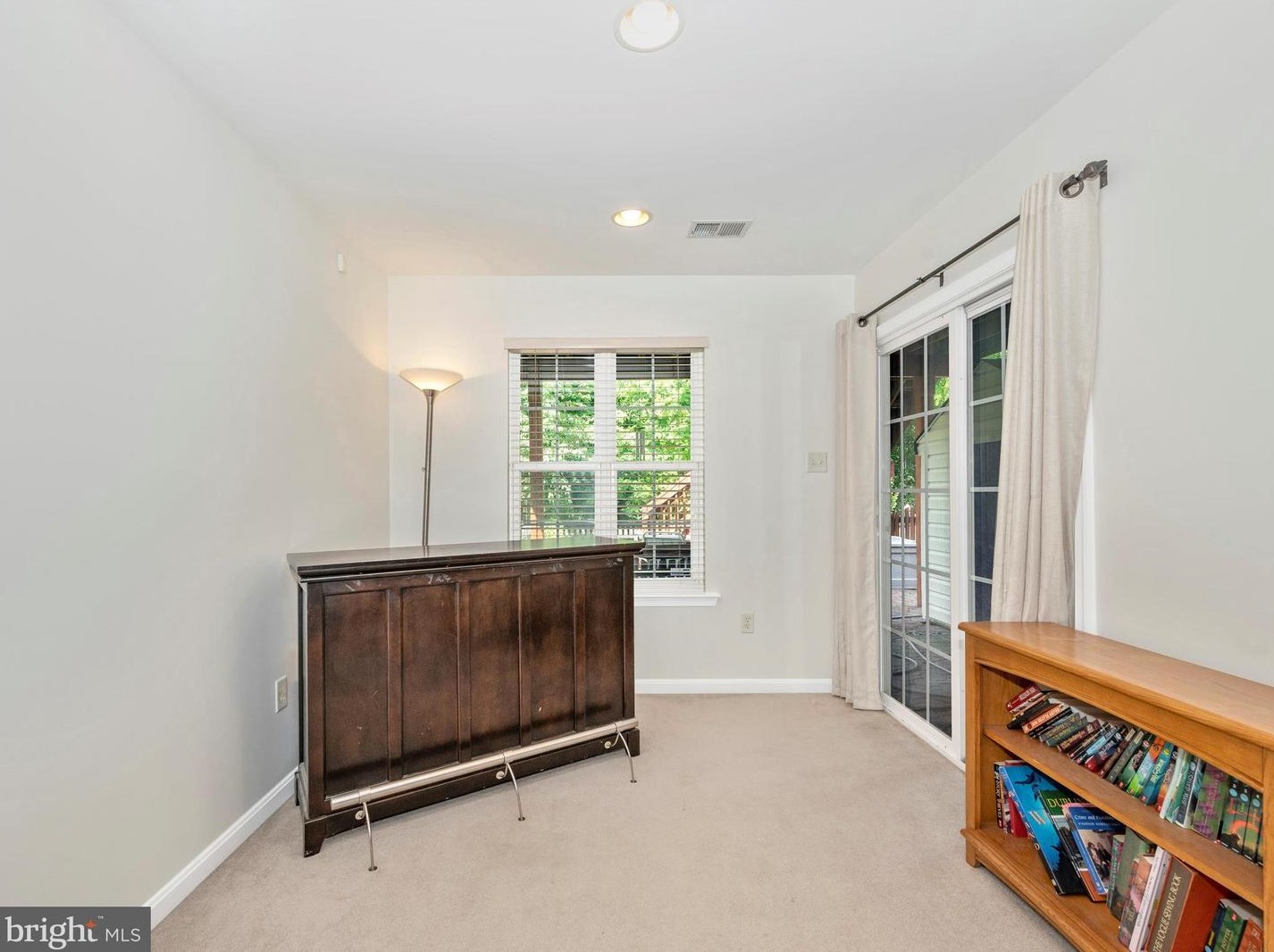 1513 Chessie Ct, Mount Airy MD 21771-7750 exterior