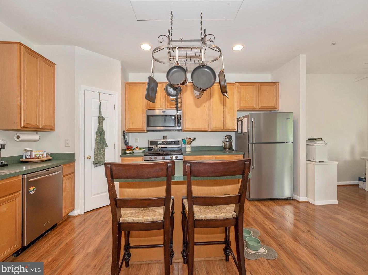 1513 Chessie Ct, Mount Airy MD 21771-7750 exterior