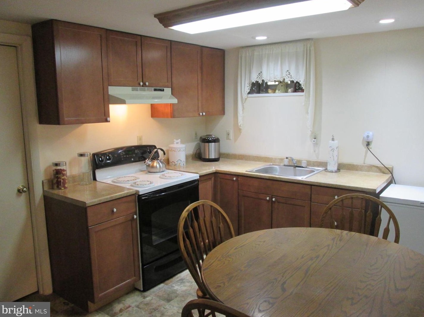 2505 Lewis Ln, Patapsco MD 21048-1440 exterior