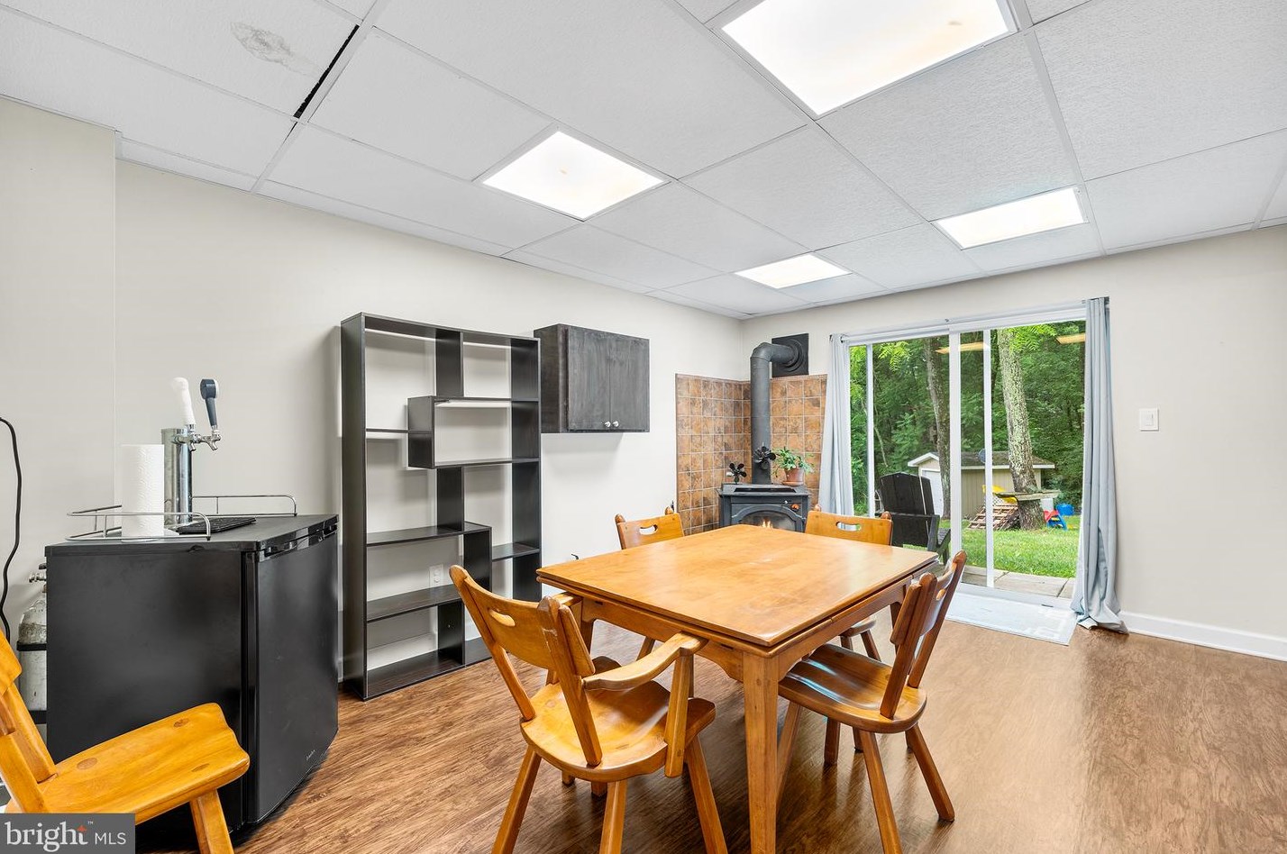 6413 Davis Rd, Mount Airy MD 21771-7207 exterior