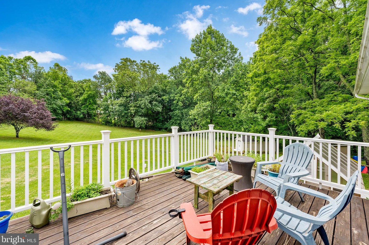 6413 Davis Rd, Mount Airy MD 21771-7207 exterior