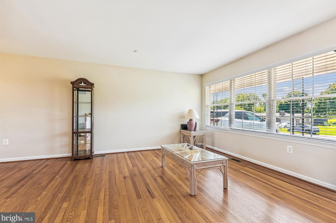 2102 Woodview Rd, Patapsco MD exterior