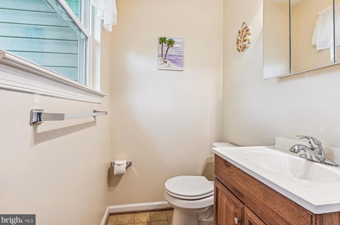 2102 Woodview Rd, Patapsco MD exterior