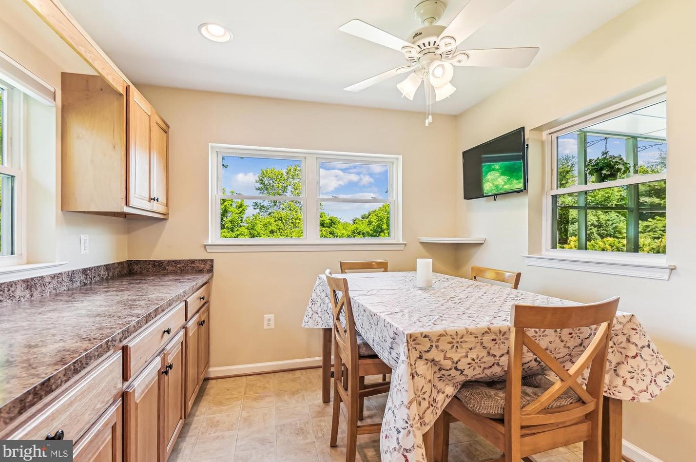 2102 Woodview Rd, Patapsco MD exterior