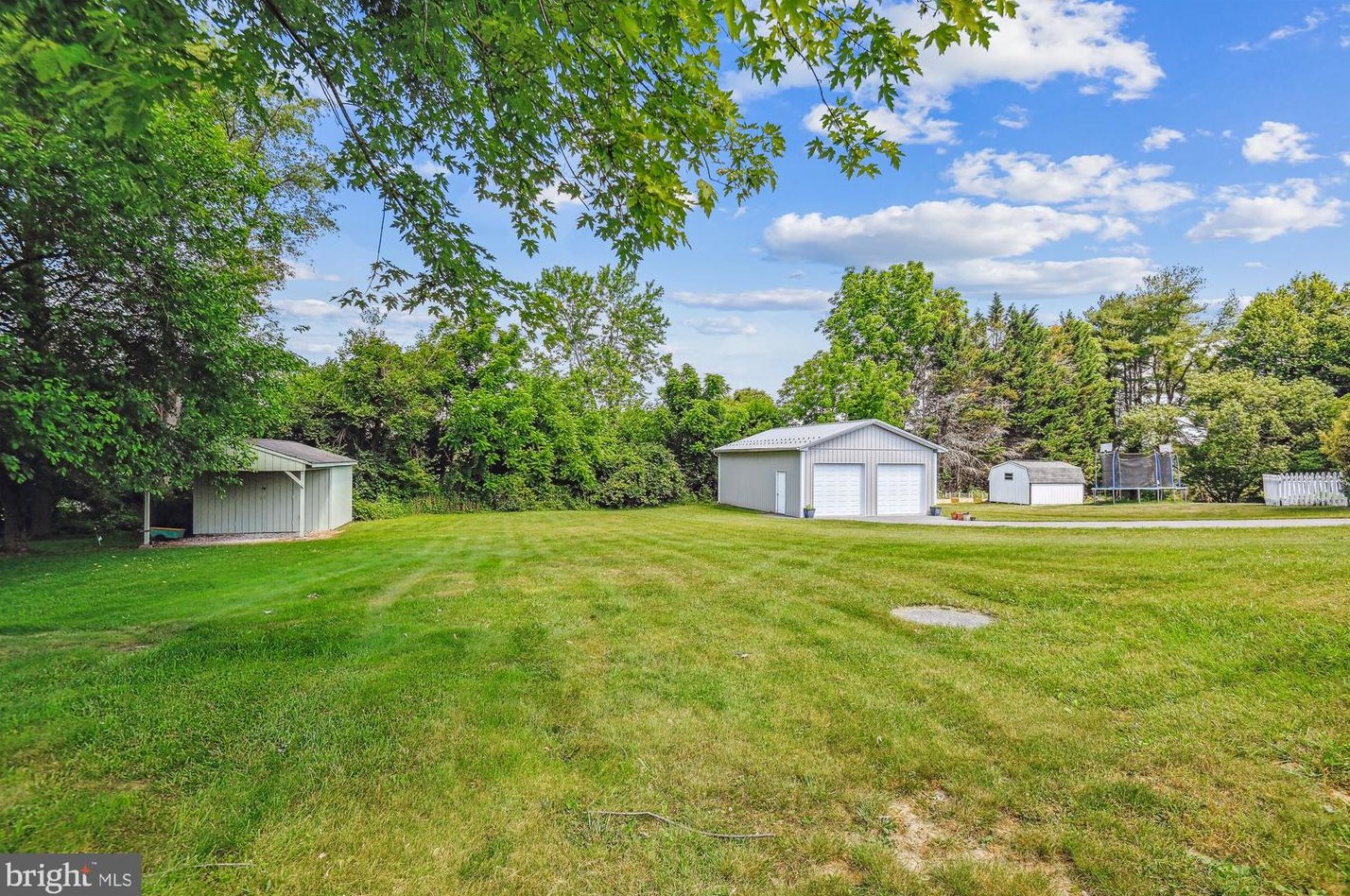 2102 Woodview Rd, Patapsco MD exterior