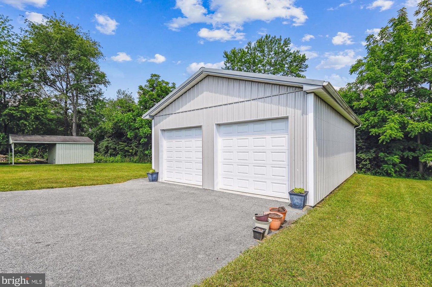 2102 Woodview Rd, Patapsco MD exterior