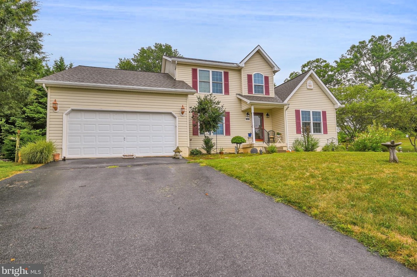 1019 Gullo Rd, New Windsor, MD 21776