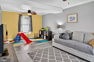 71 Fairground Ave, Taneytown, MD 21787 - Photo 8