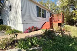 7714 Walnut Ln, Mount Airy, MD 21771 - Photo 4