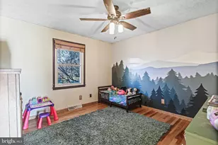 601 Sherry Dr, Sykesville, MD 21784 - Photo 18