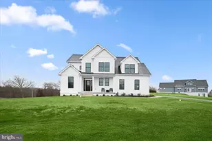 2001 Clover Dr, Finksburg, MD 21048 - Photo 2