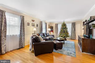 5807 Westchester Hills Ct, Sykesville, MD 21784 - Photo 8