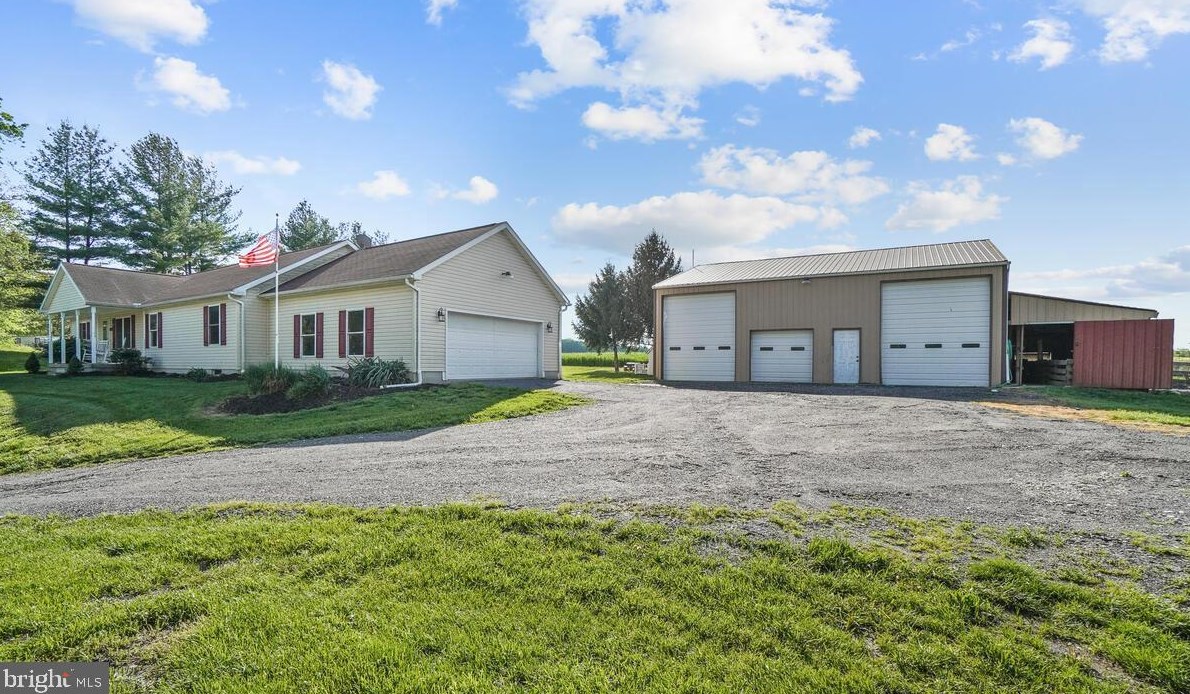 1550 Greenwood Church Rd, New Windsor, MD 21776-9409