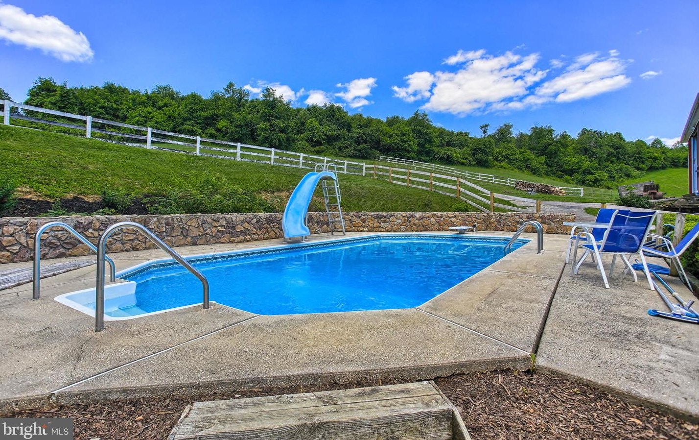 2928 Carrollton Rd, Patapsco MD  21048-1022 exterior