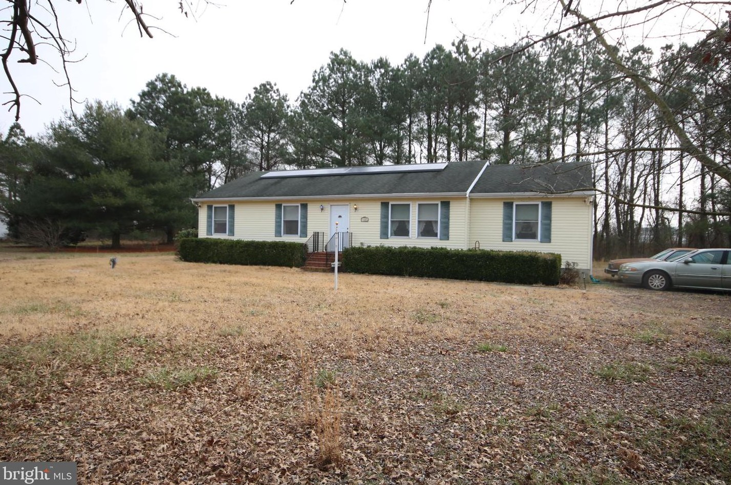 6306 Arrowhead Dr, Hurlock, MD 21643