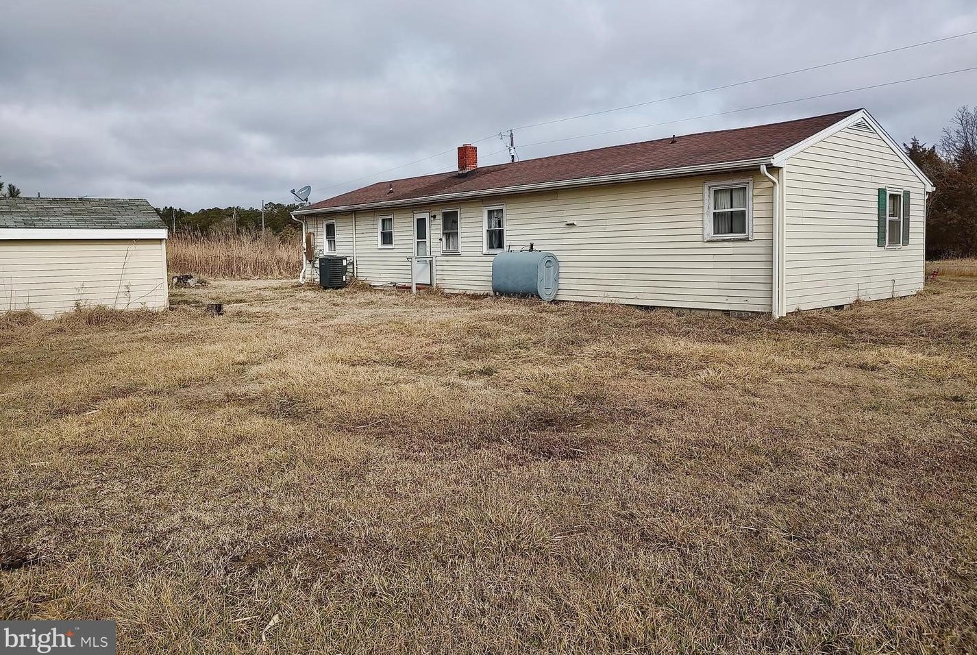 2471 Andrews Rd, Crapo, MD 21626-2004