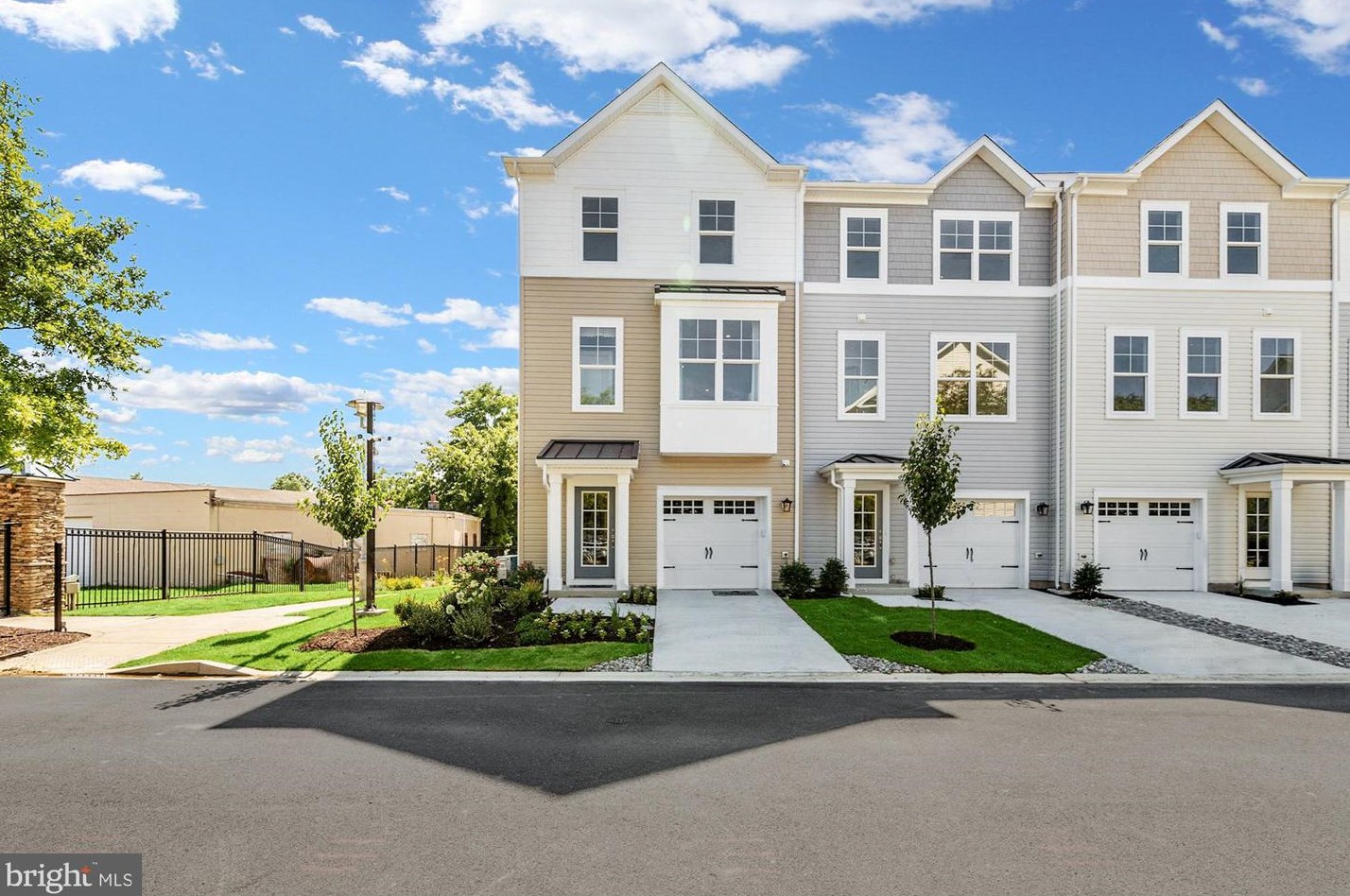 337 Shipyard Dr, Cambridge, MD 21613