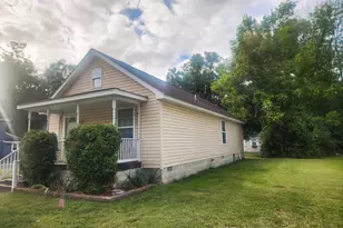 453 High St, Cambridge, MD 21613 - Photo 1