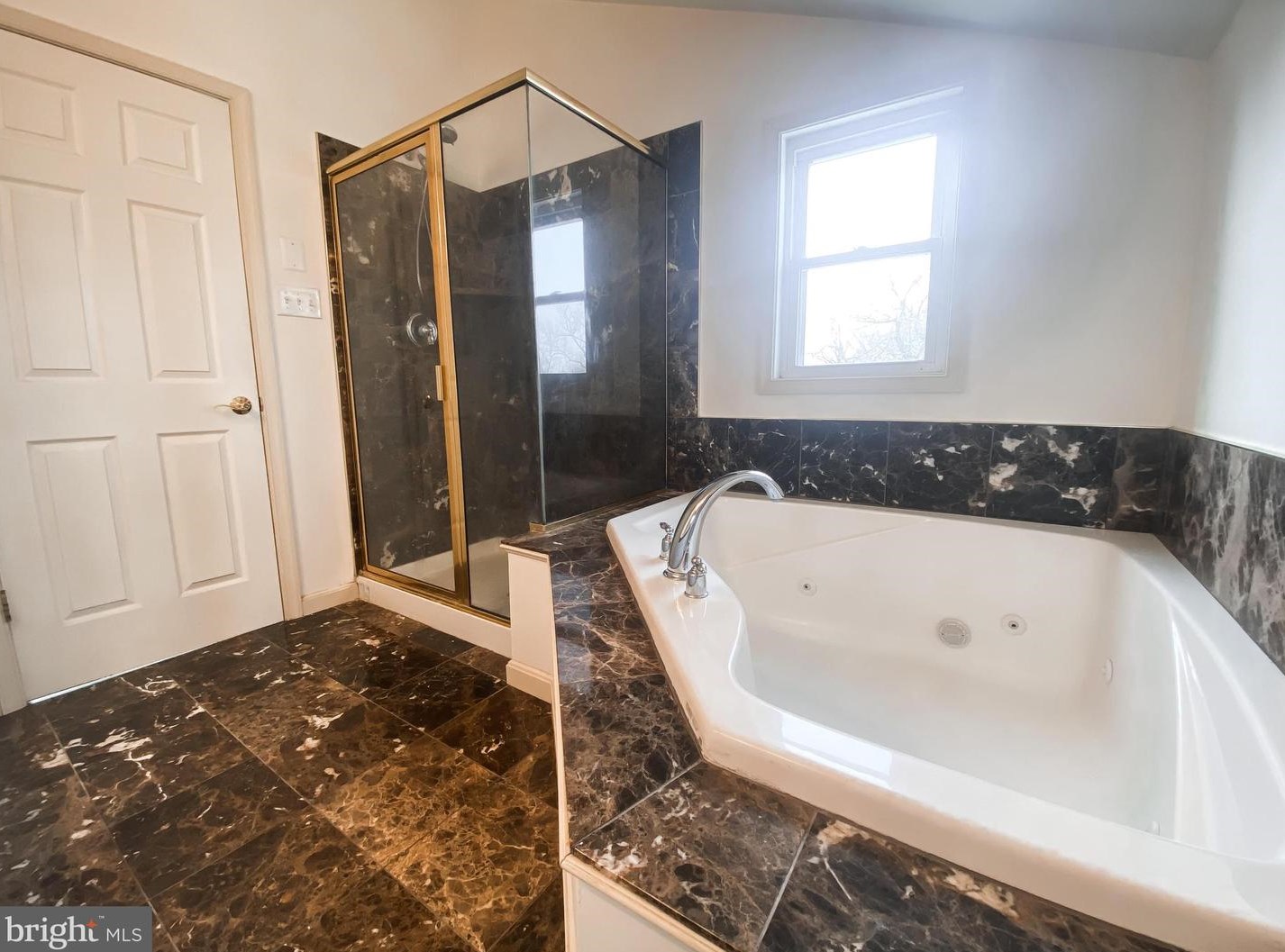 14844 Toll Rd, New Windsor MD 21776-7812 exterior