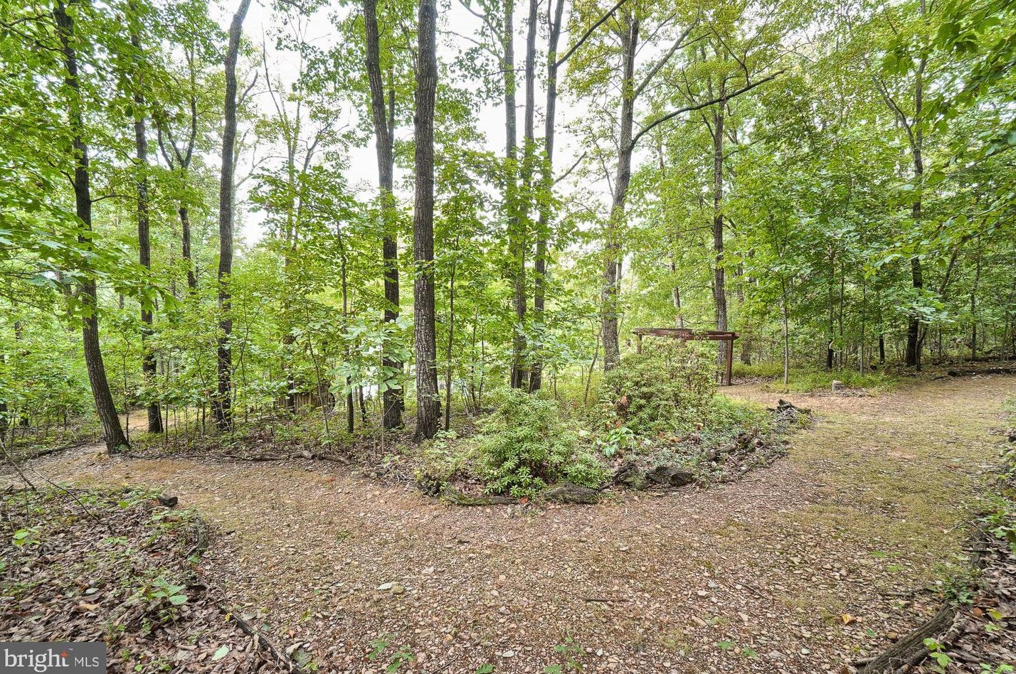 14901 Chelsea Cir, Mount Airy MD 21771-8423 exterior