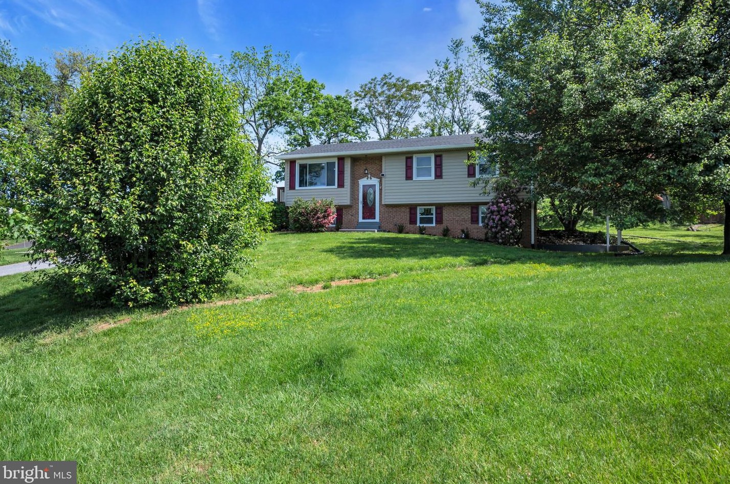 7311 Poplar Ln, Middletown, MD 21769