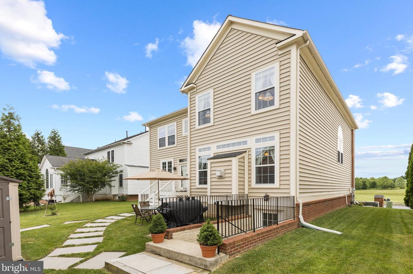 5522 Adamstown Commons Dr, Adamstown MD  21710-8918 exterior
