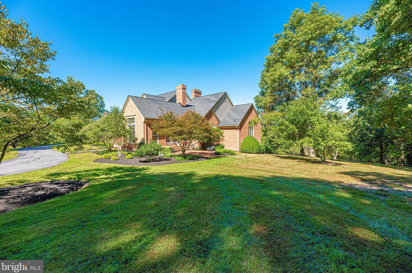 12350 Glissans Mill Rd, Mount Airy MD 21771-8514 exterior