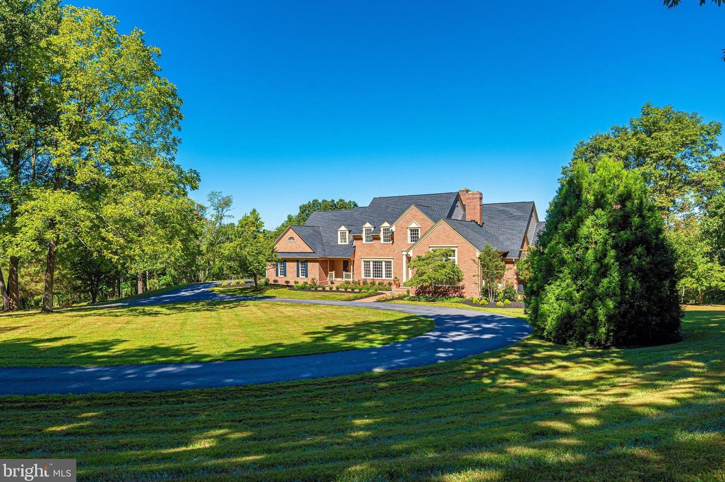 12350 Glissans Mill Rd, Mount Airy MD 21771-8514 exterior