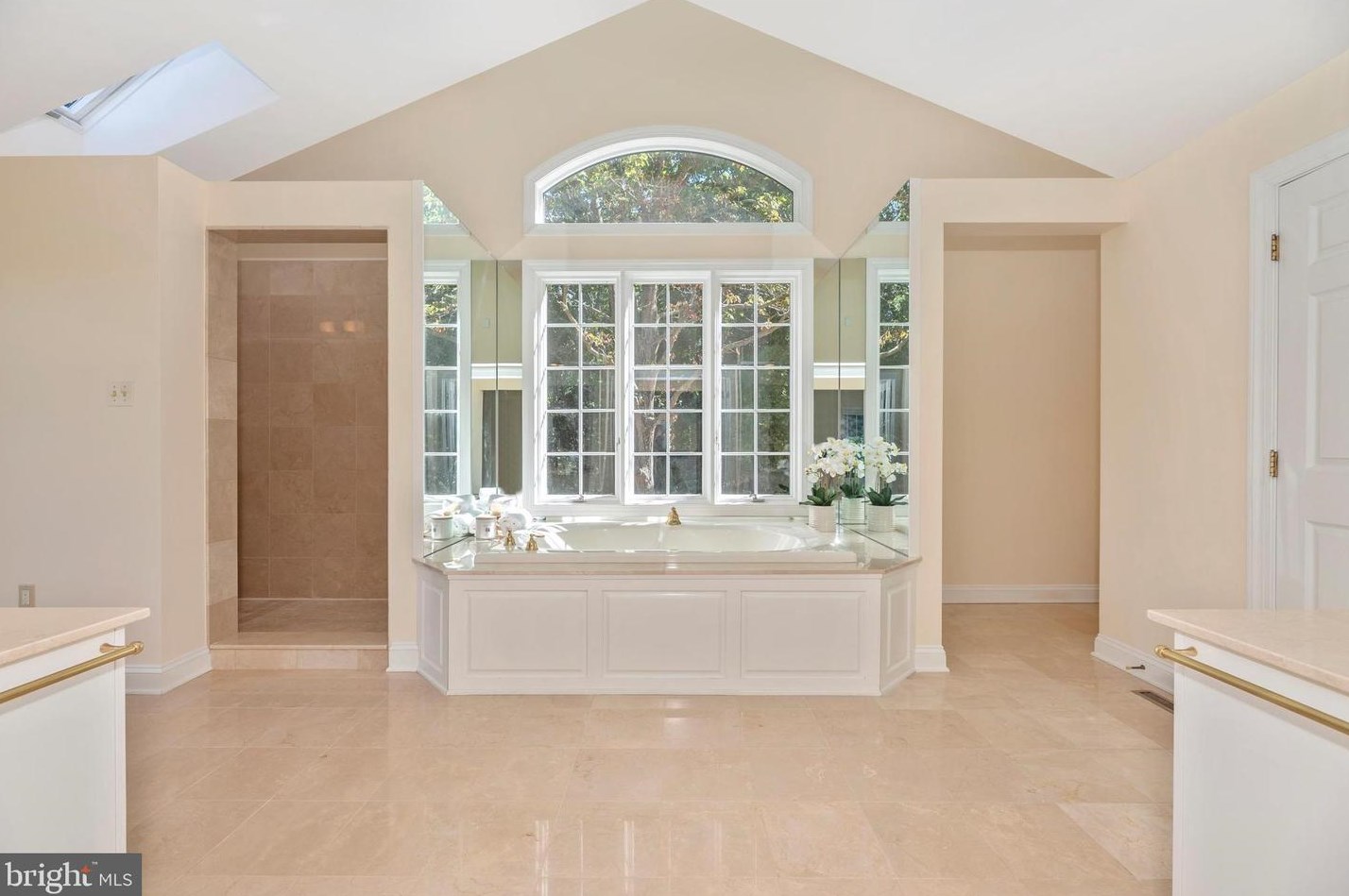 12350 Glissans Mill Rd, Mount Airy MD 21771-8514 exterior