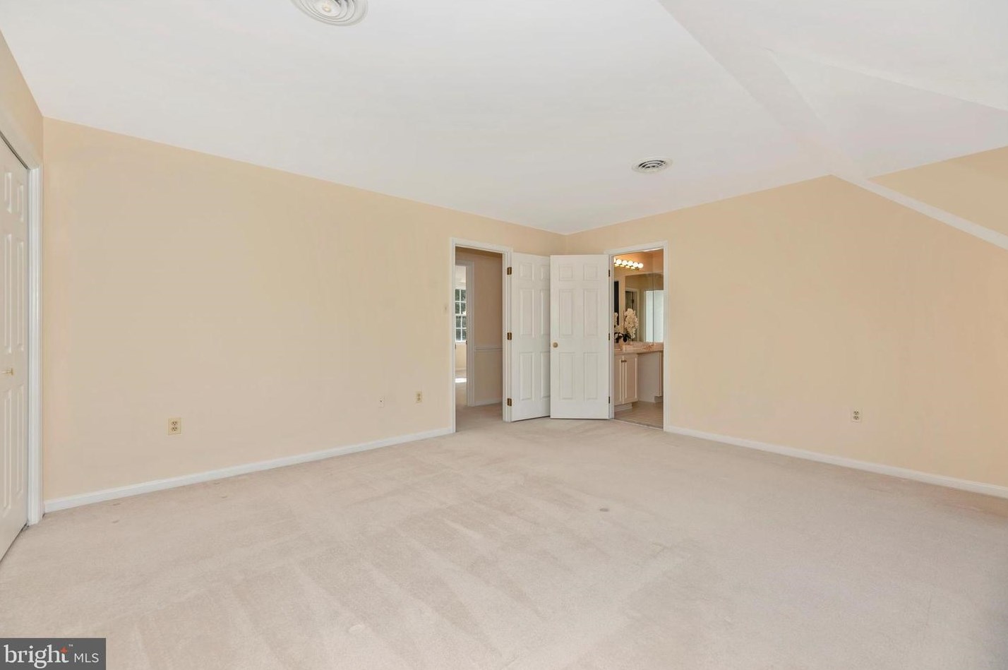 12350 Glissans Mill Rd, Mount Airy MD 21771-8514 exterior