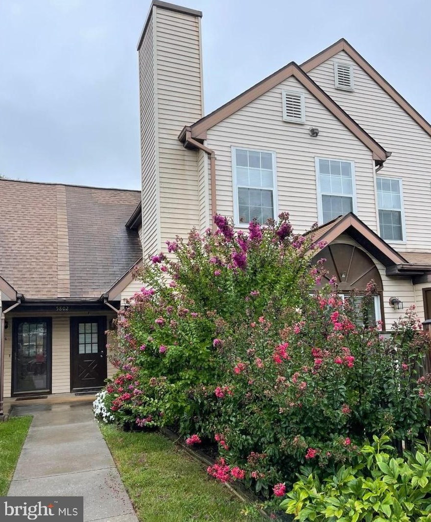 5802 Olive Ct #415, Frederick, MD 21703