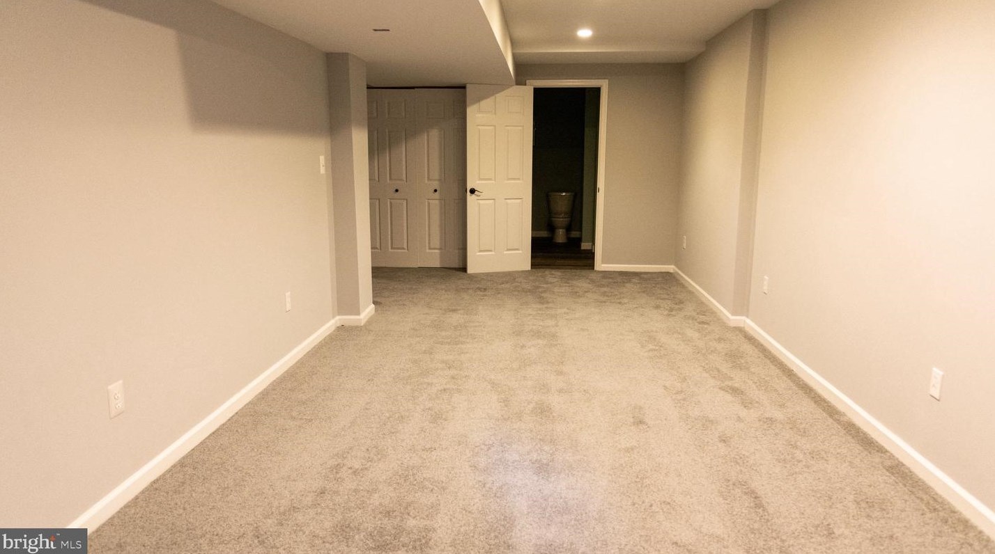 14903 Chelsea Cir, Mount Airy MD  21771-8423 exterior