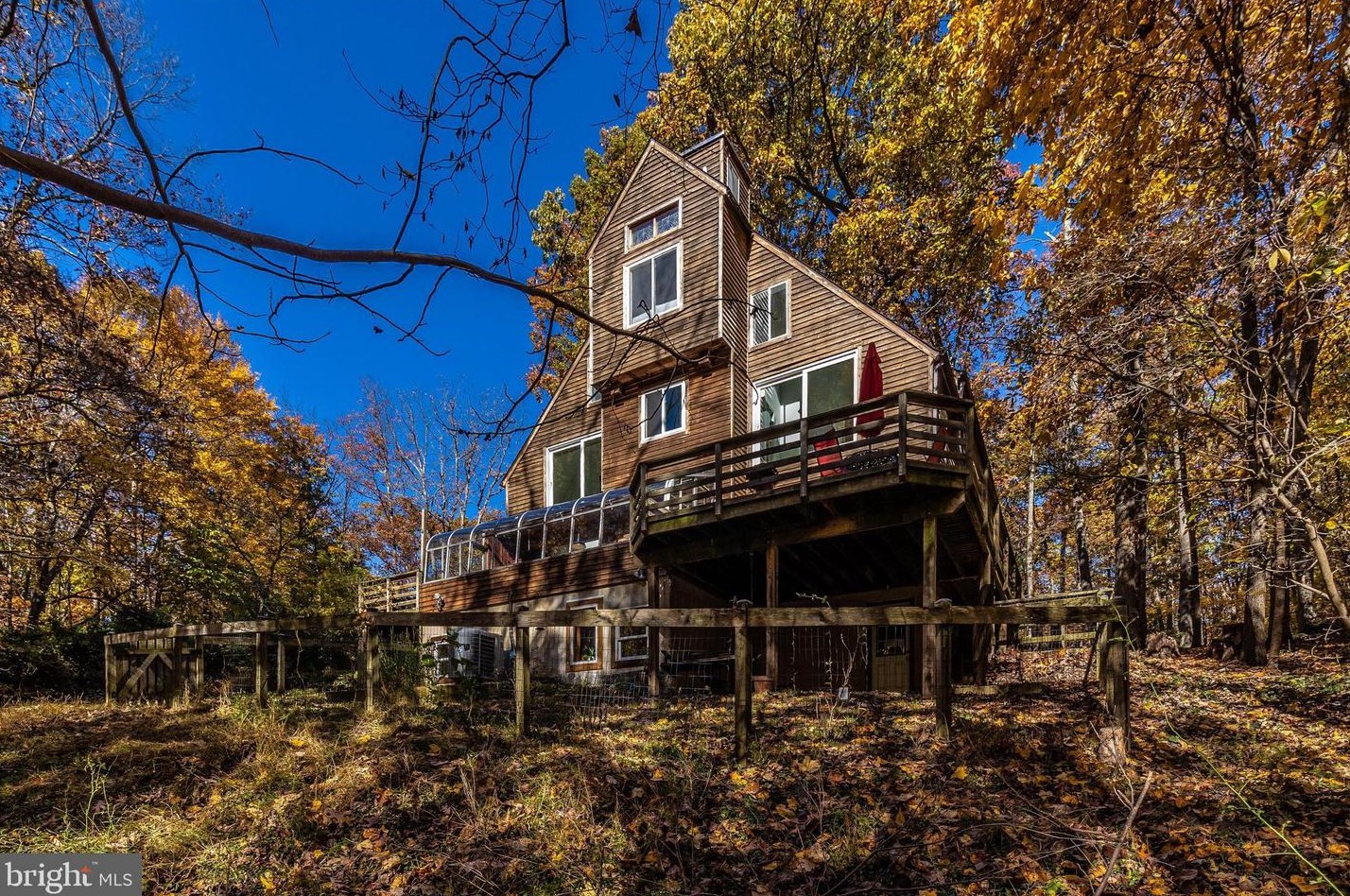 14456 Black Ankle Rd, Mount Airy MD  21771-9122 exterior