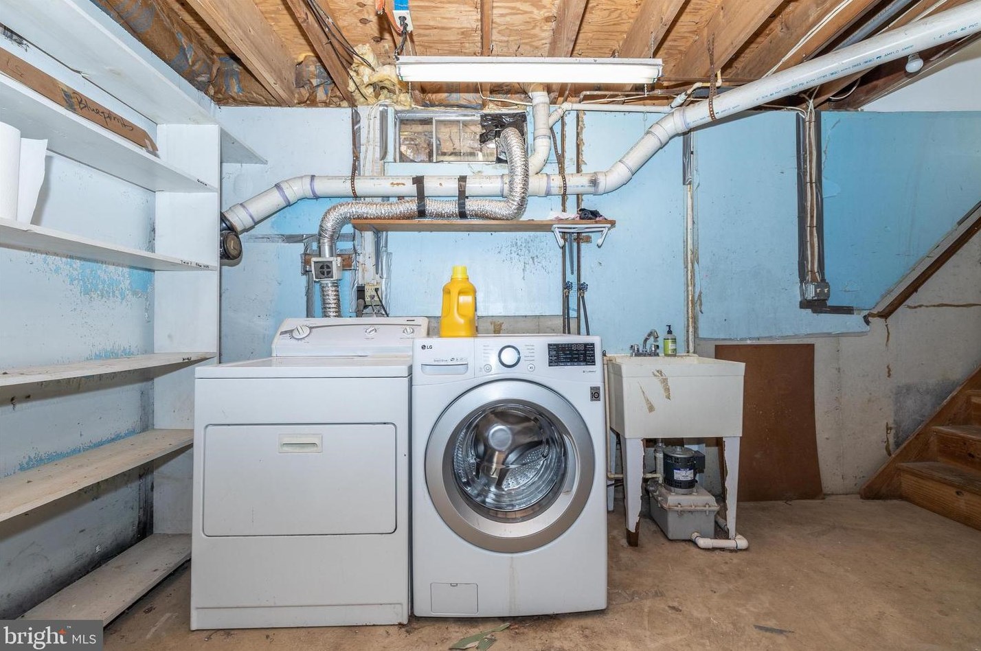 14456 Black Ankle Rd, Mount Airy MD  21771-9122 exterior