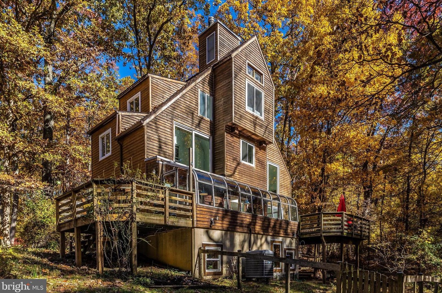 14456 Black Ankle Rd, Mount Airy MD  21771-9122 exterior