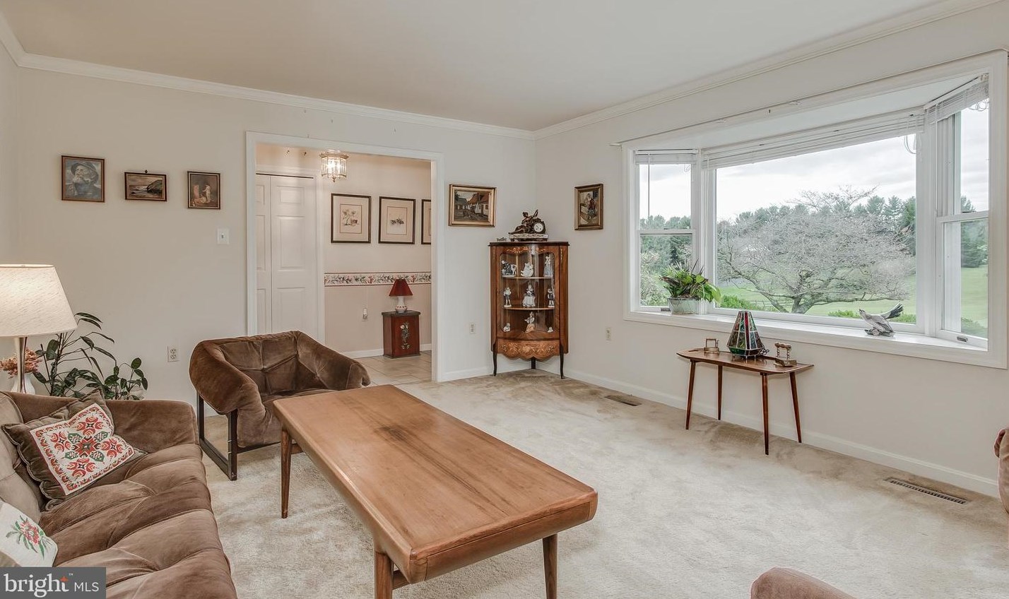 8845 Mapleville Rd, Mount Airy MD exterior