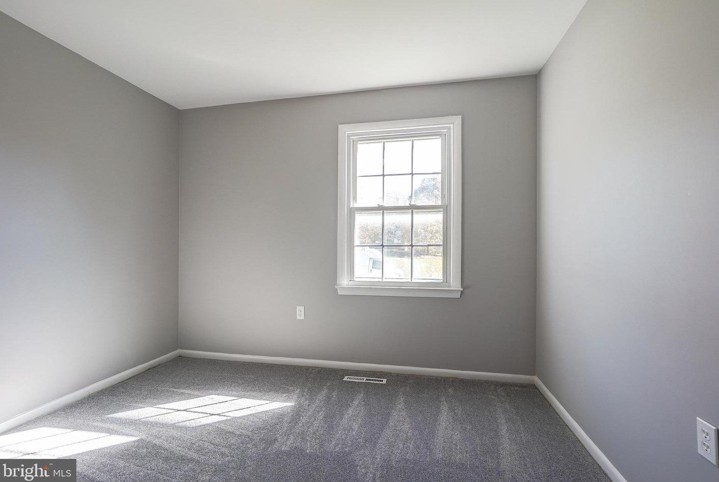 5382 Annapolis Dr, Mount Airy MD  21771-5709 exterior