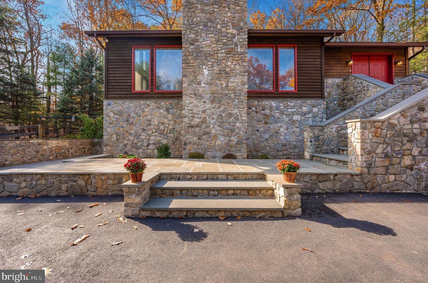 7615 Black Rd, Graceham, MD 21788