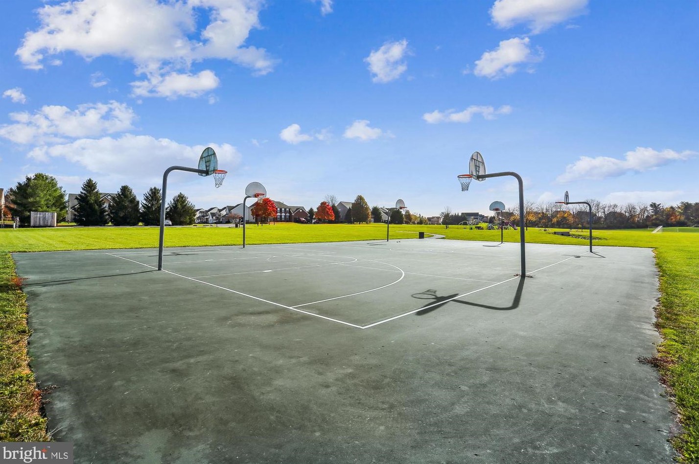 5921 Union Ridge Ct, Adamstown MD  21710-9464 exterior