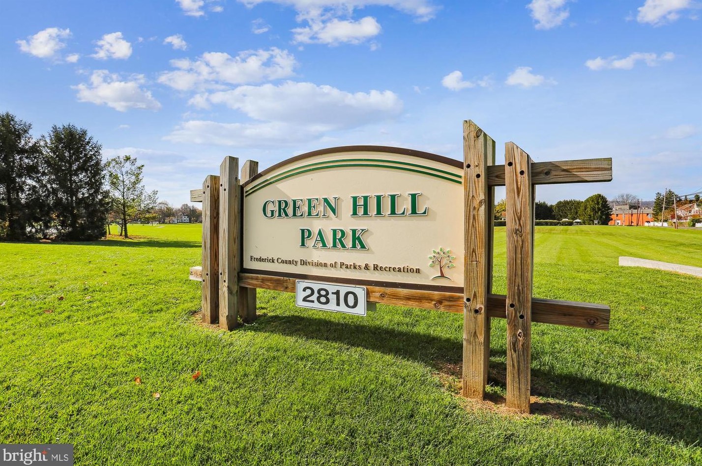 5921 Union Ridge Ct, Adamstown MD  21710-9464 exterior