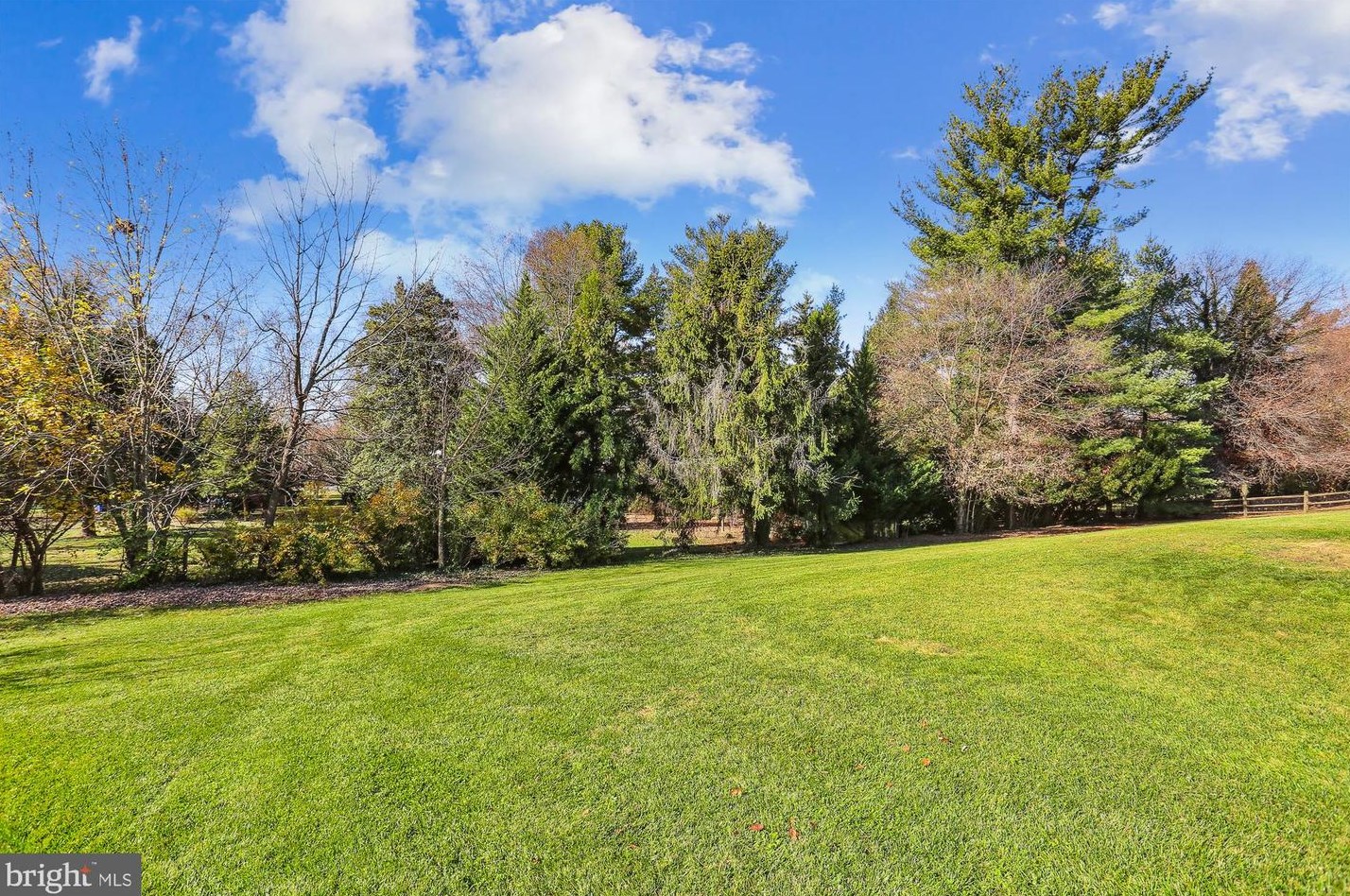 5921 Union Ridge Ct, Adamstown MD  21710-9464 exterior