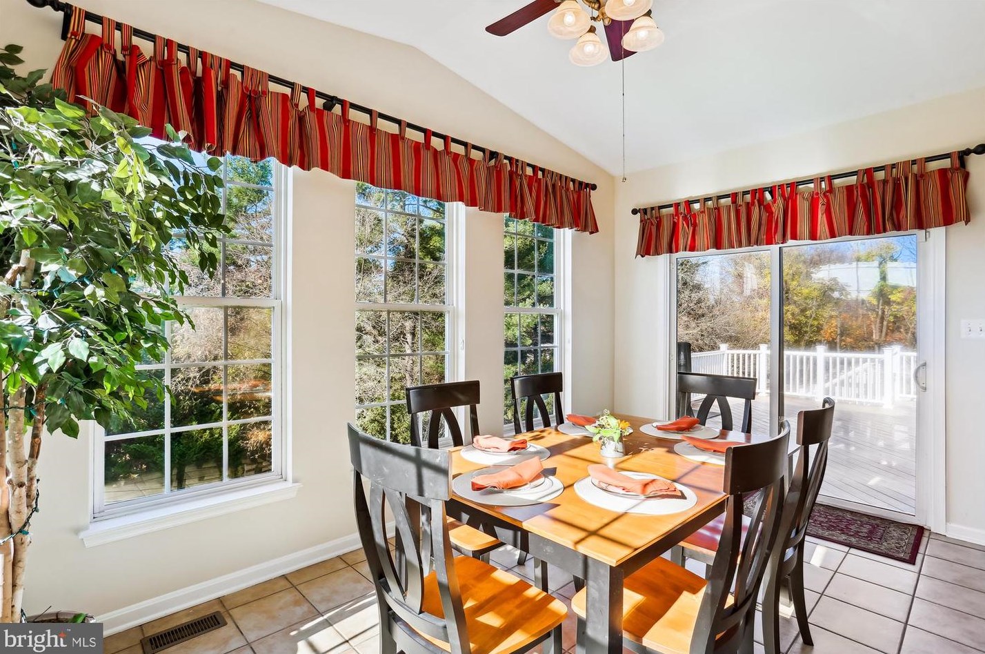 5921 Union Ridge Ct, Adamstown MD  21710-9464 exterior