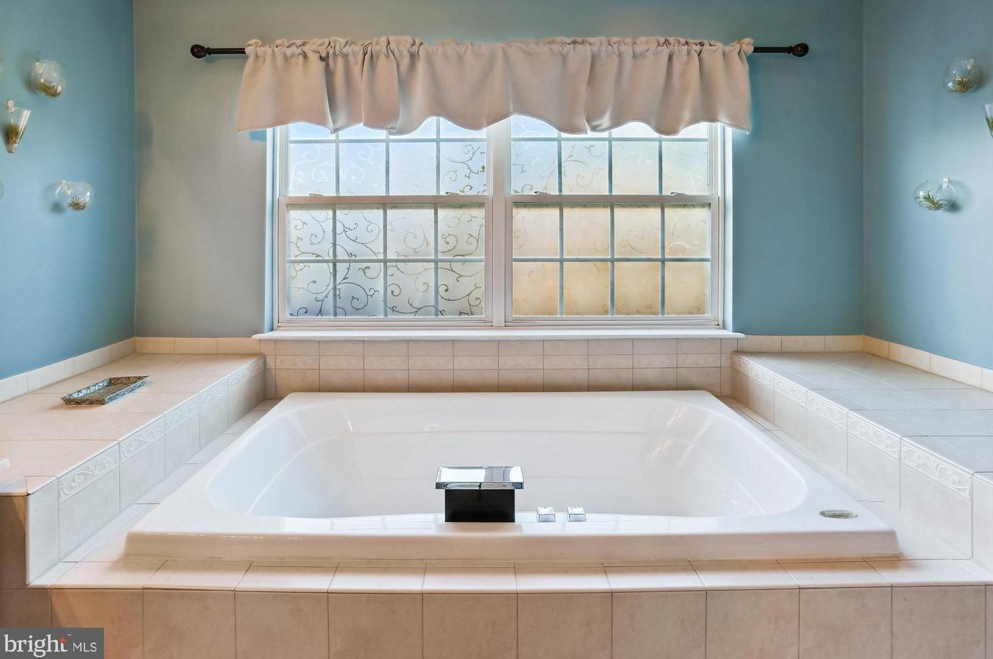 5921 Union Ridge Ct, Adamstown MD  21710-9464 exterior