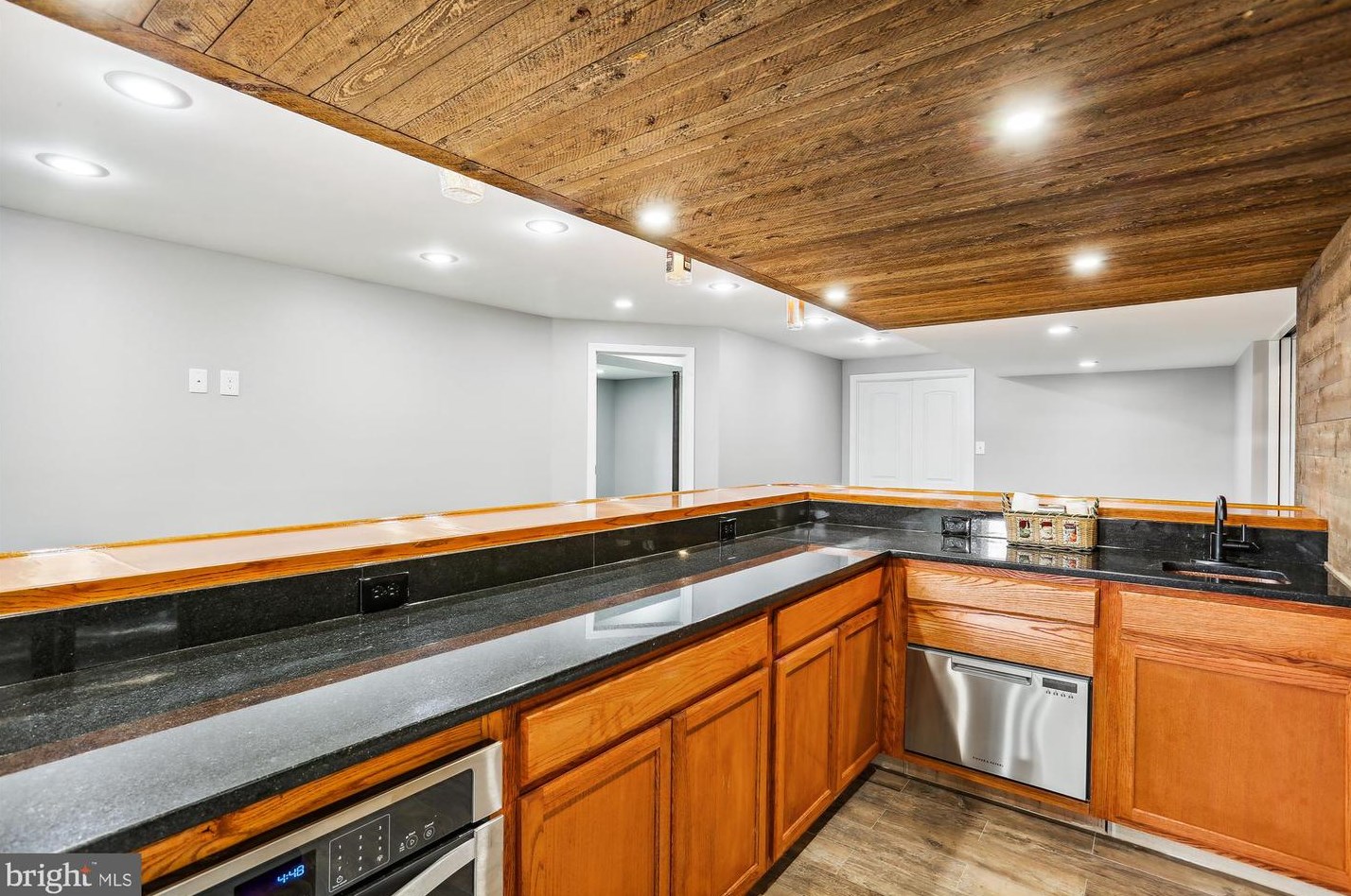 5921 Union Ridge Ct, Adamstown MD  21710-9464 exterior