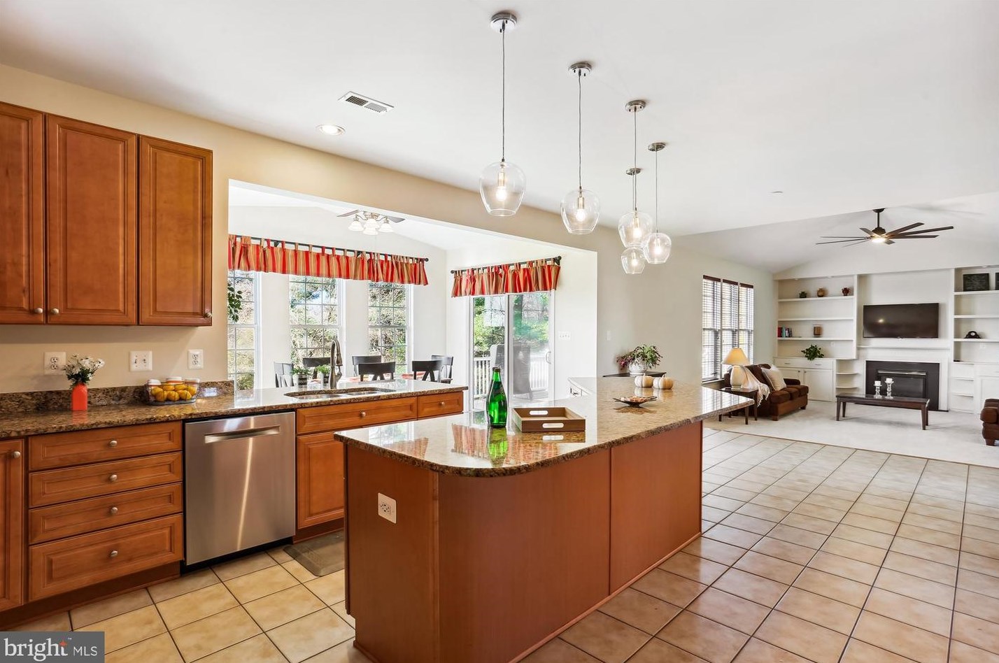 5921 Union Ridge Ct, Adamstown MD  21710-9464 exterior