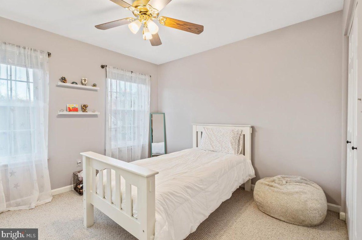 4062 Lomar Dr, Mount Airy MD  21771-4559 exterior