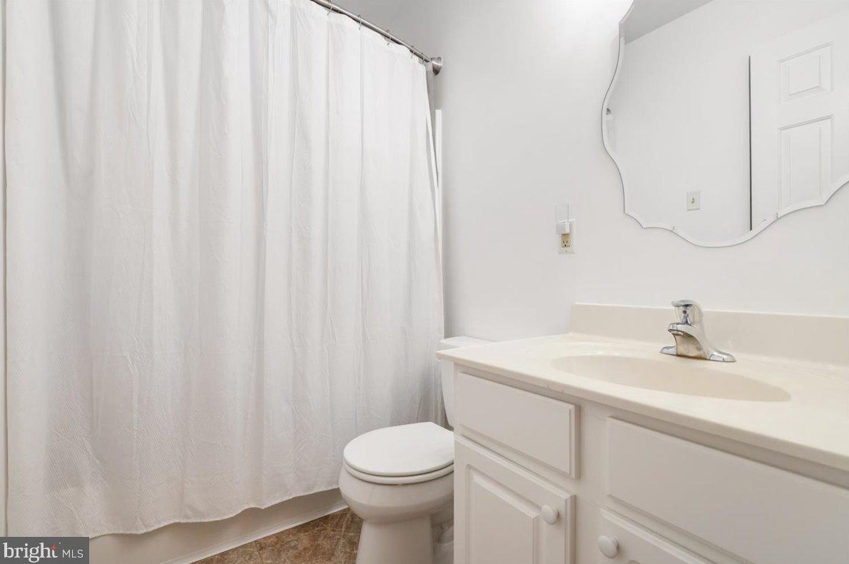 4062 Lomar Dr, Mount Airy MD  21771-4559 exterior