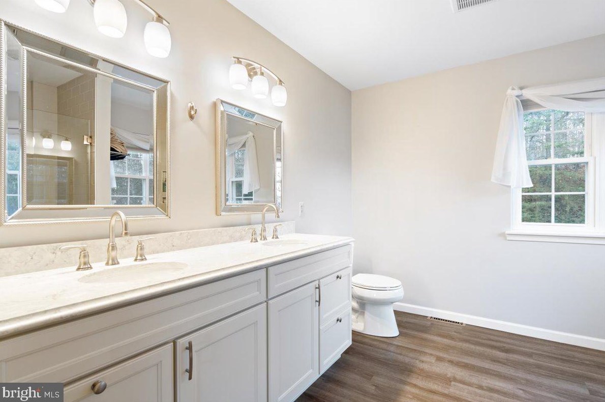 4062 Lomar Dr, Mount Airy MD  21771-4559 exterior