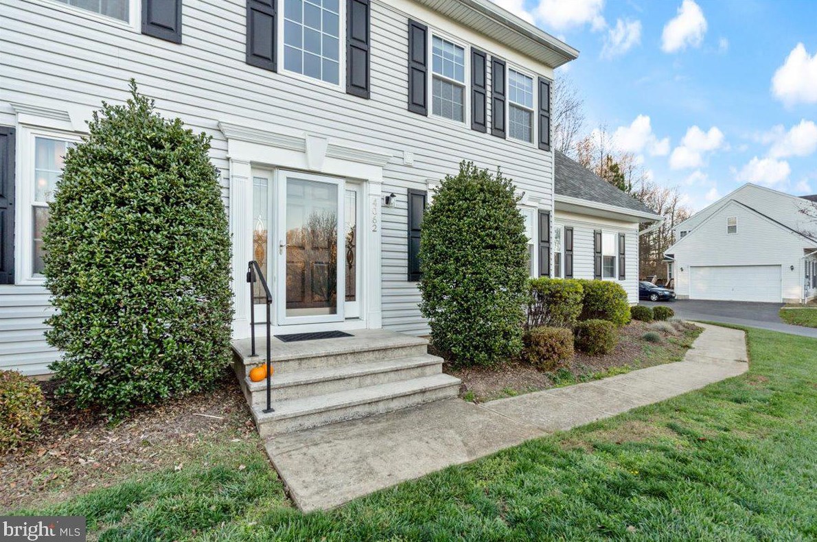 4062 Lomar Dr, Mount Airy MD  21771-4559 exterior