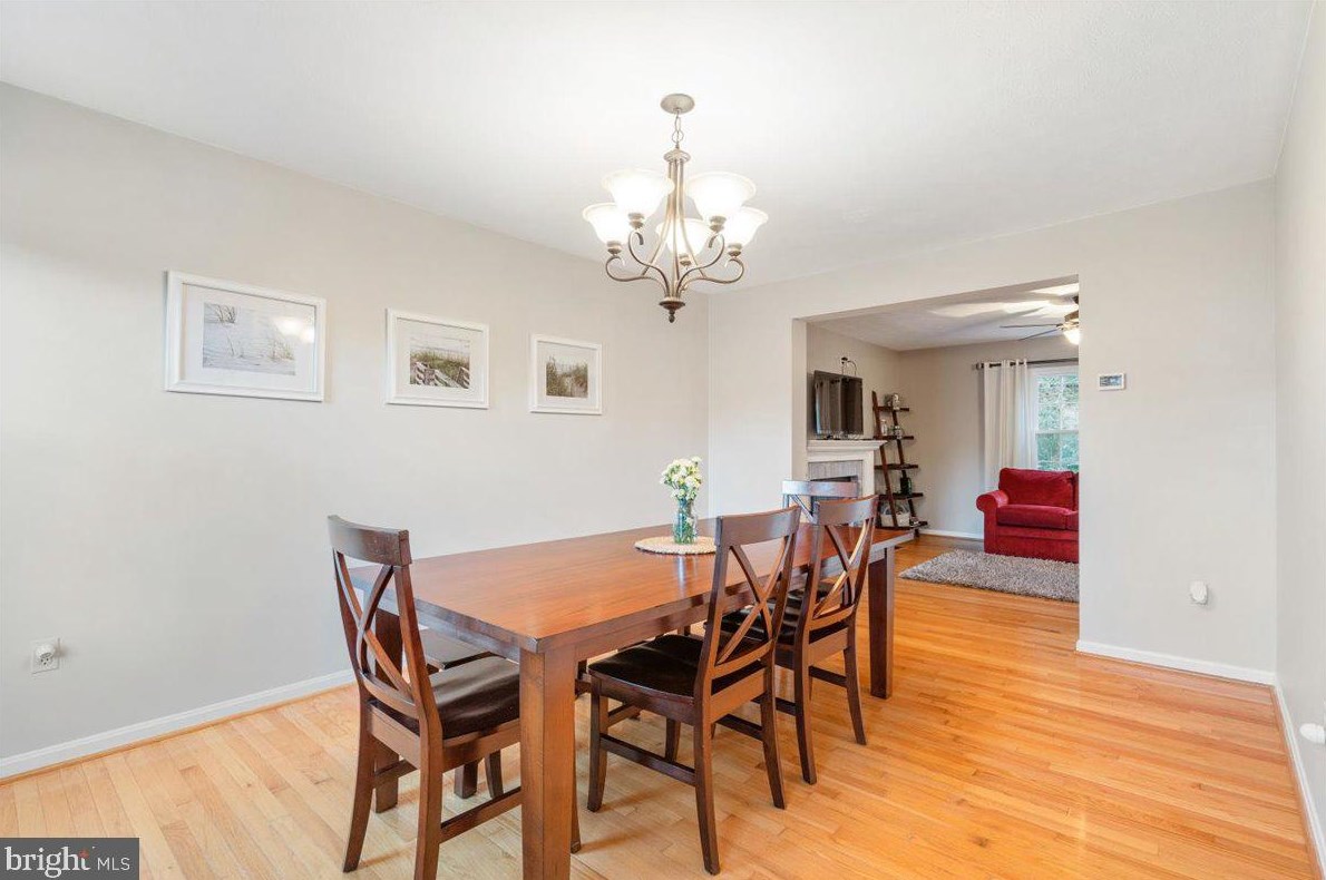 4062 Lomar Dr, Mount Airy MD  21771-4559 exterior